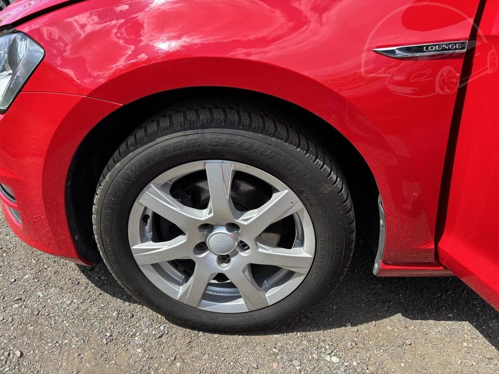 2015 Volkswagen Golf - 20