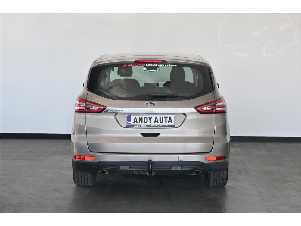 2019 Ford S-Max - 4