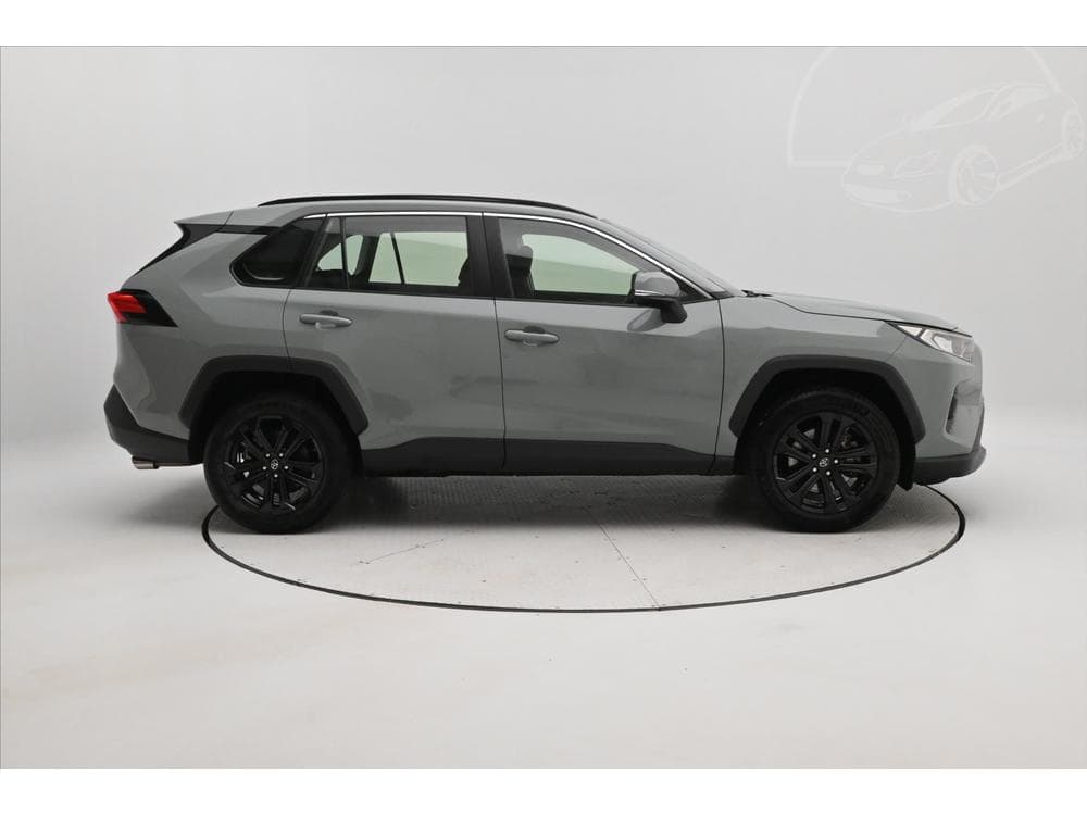 2022 Toyota Rav4 - 4