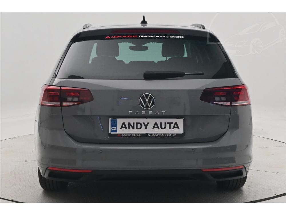 2022 Volkswagen PASSAT - 21