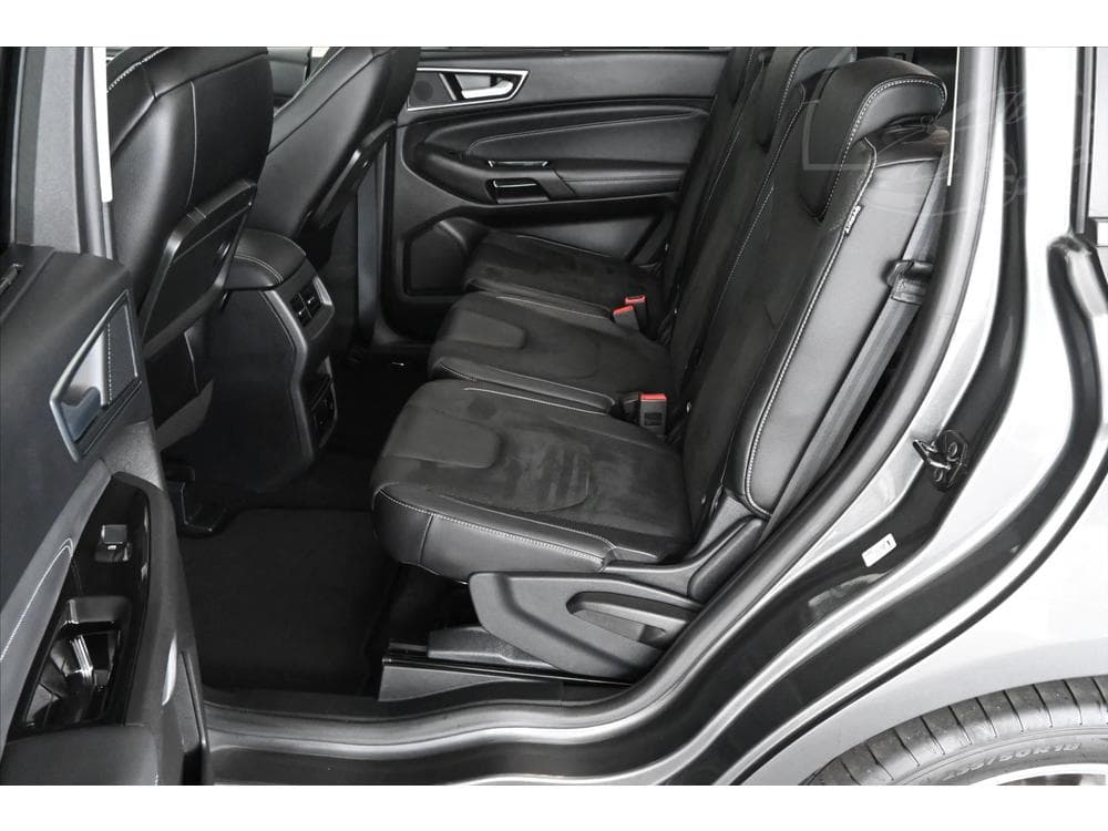 2019 Ford Galaxy - 11