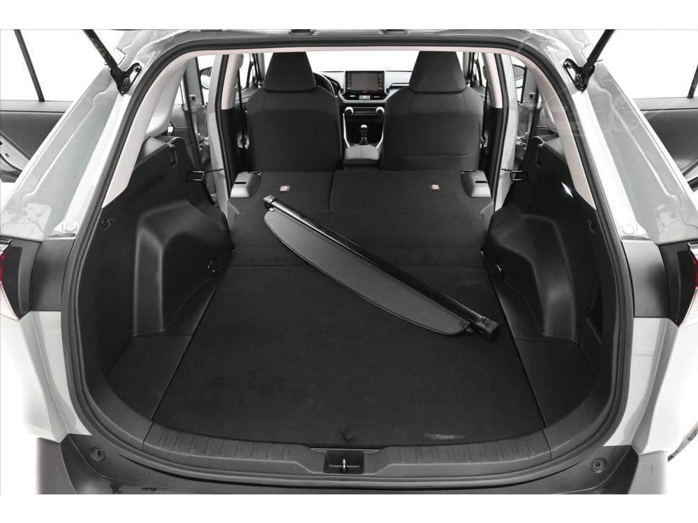 2022 Toyota Rav4 - 11