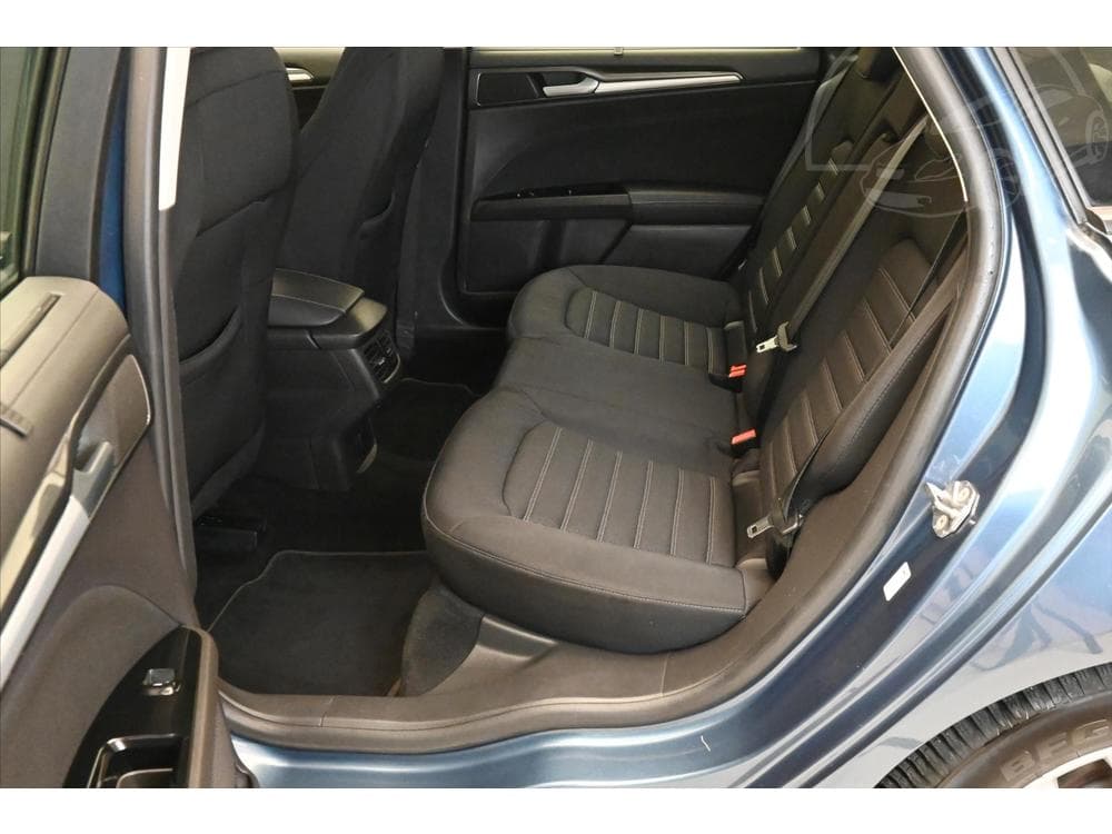 2020 Ford Mondeo - 13