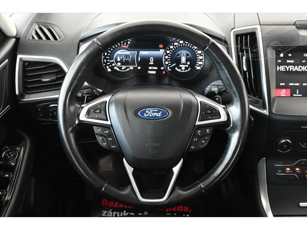 2019 Ford S-Max - 16
