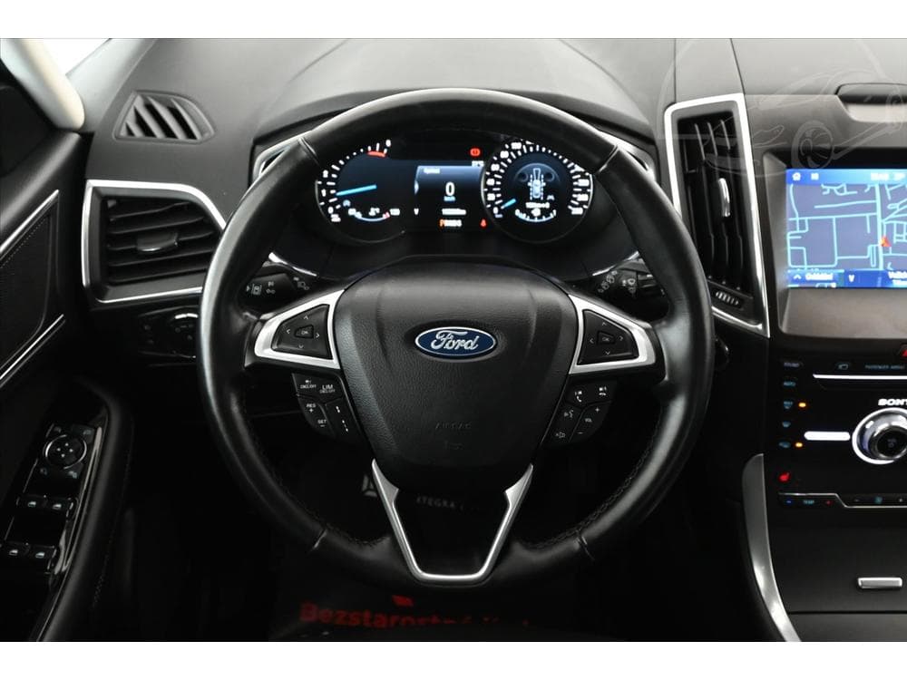 2022 Ford S-Max - 16
