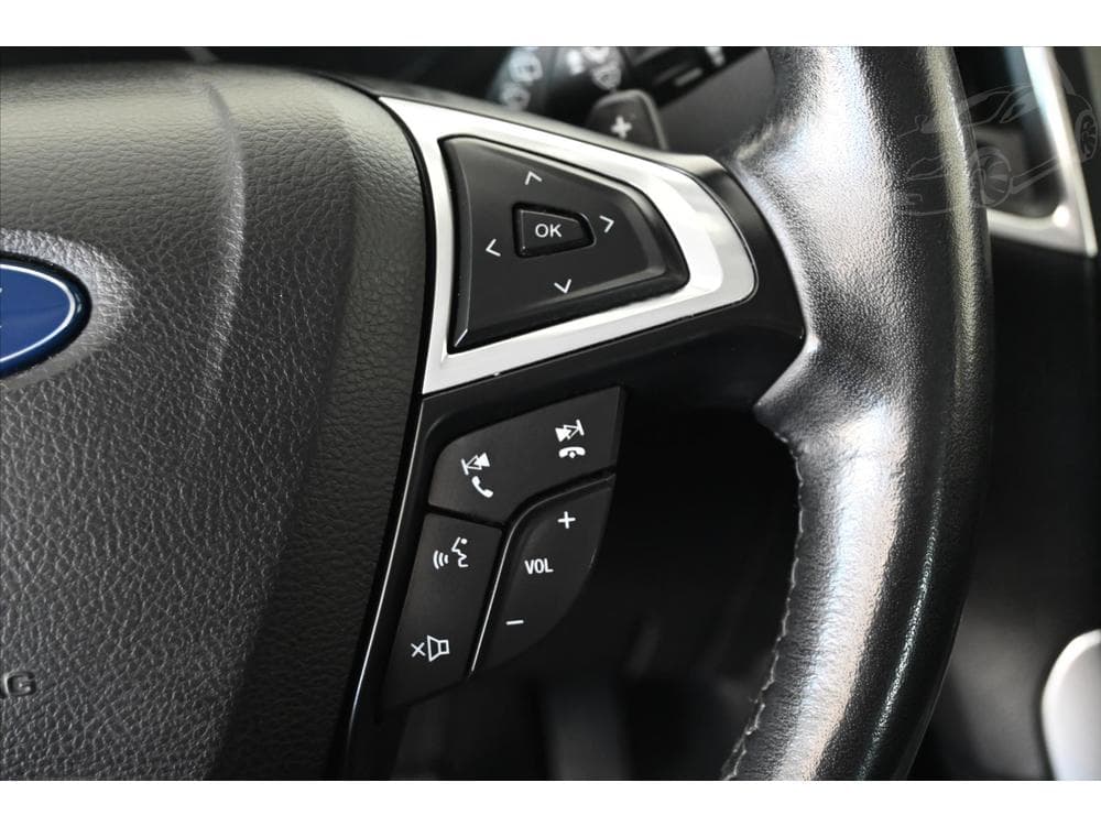 2019 Ford S-Max - 18