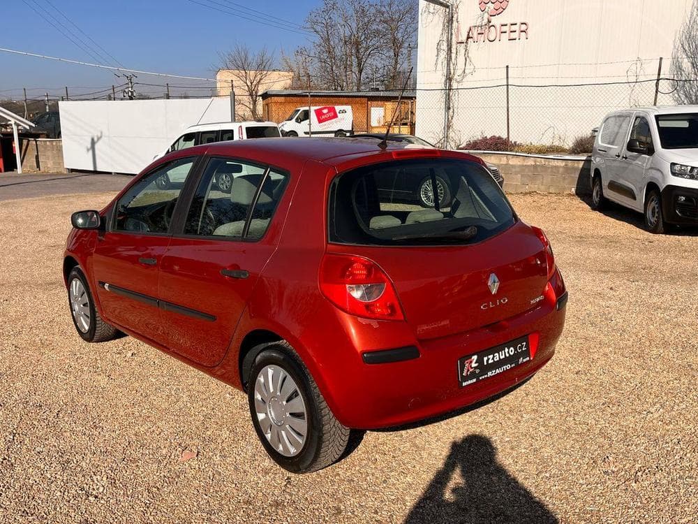 2006 Renault CLIO - 4