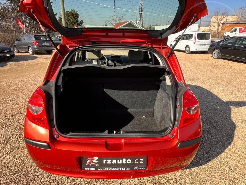 2006 Renault CLIO - 5