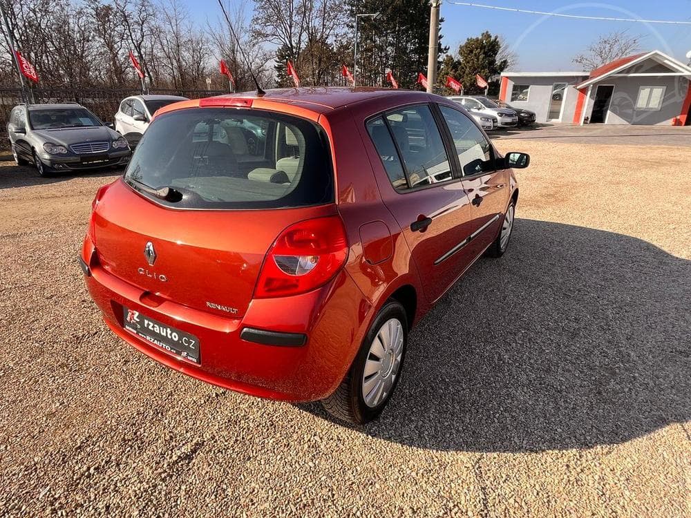 2006 Renault CLIO - 7