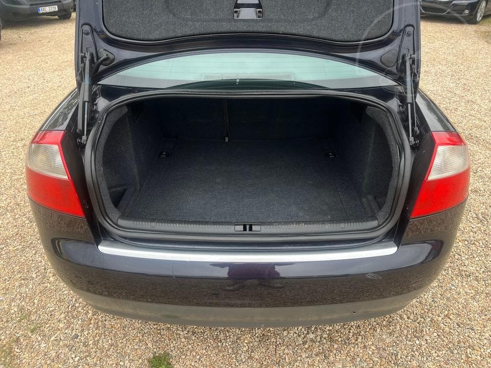 2002 Audi A4 - 14