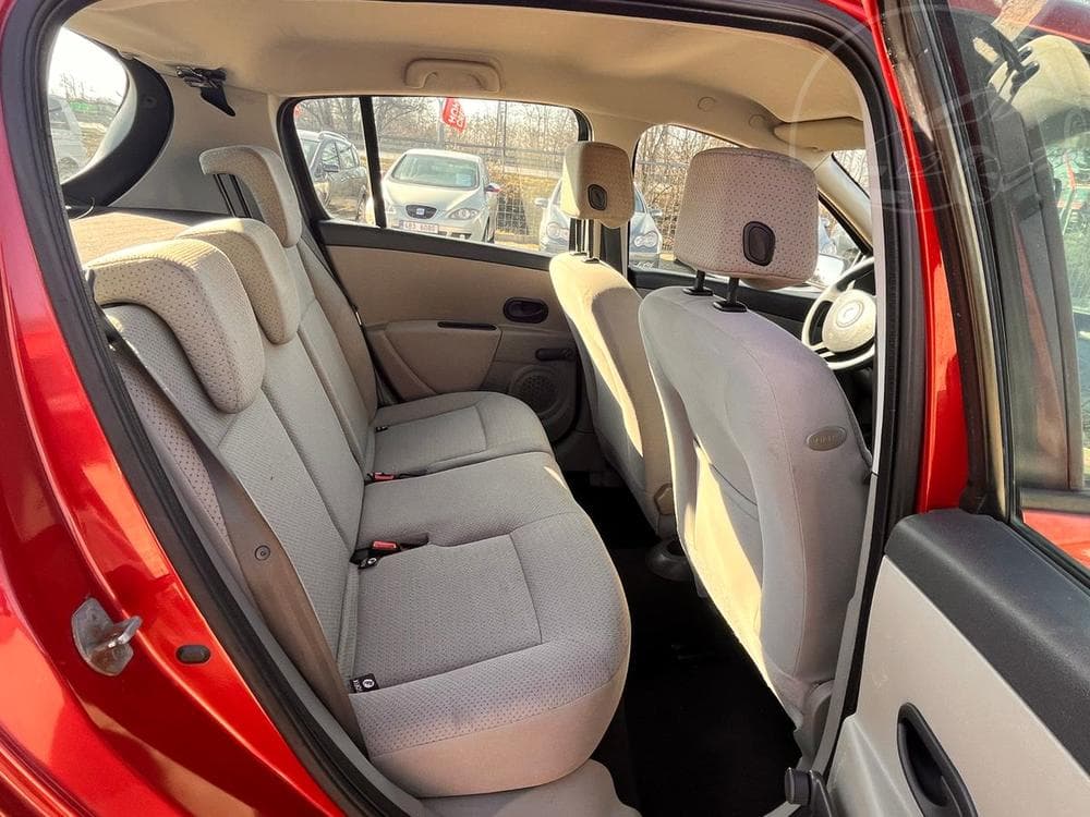 2006 Renault CLIO - 20