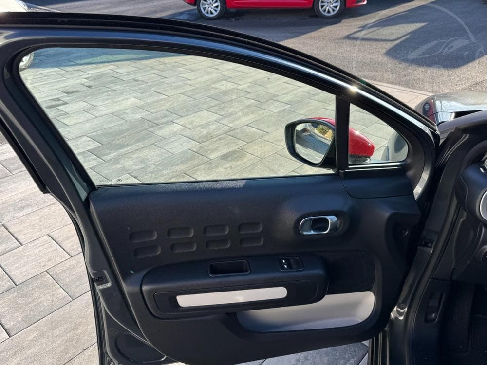 2017 Citroen C3 - 9