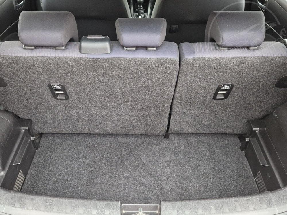 2012 Suzuki SWIFT - 9