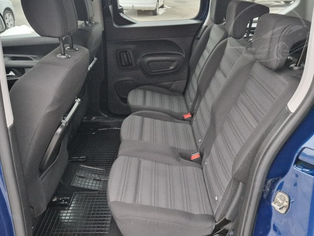 2021 Opel Combo - 10