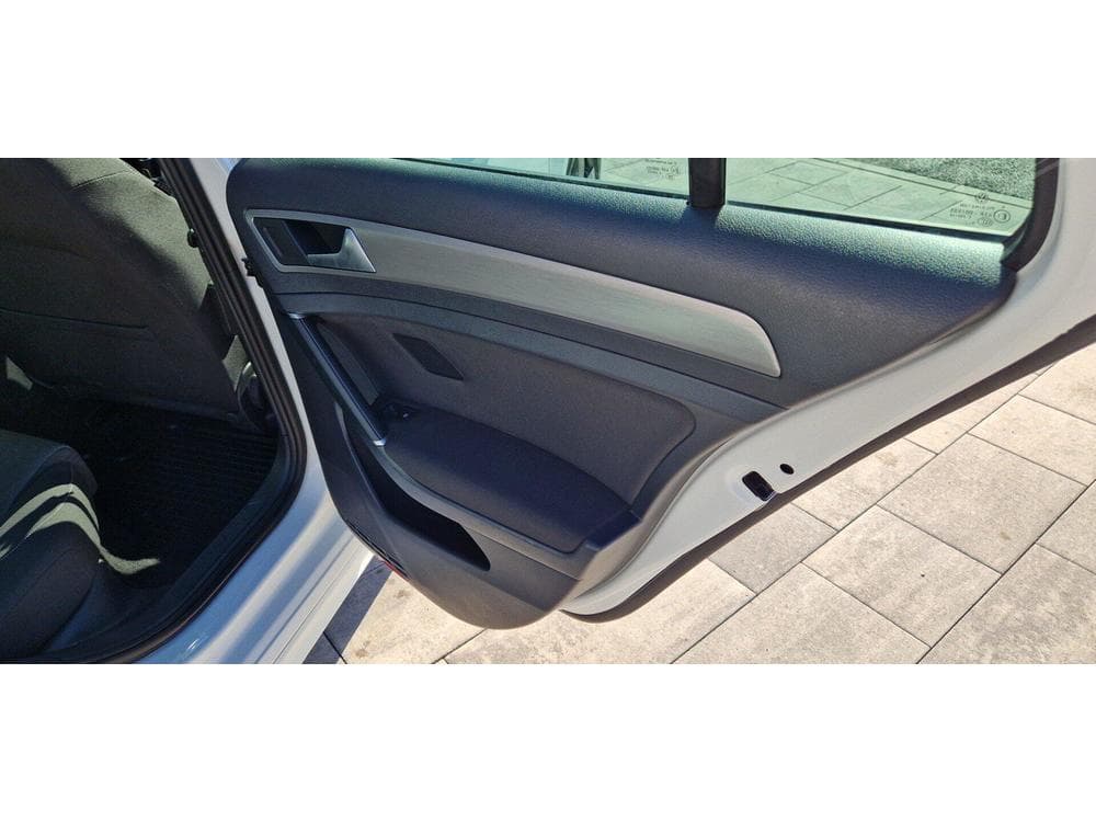 2016 Volkswagen GOLF - 12