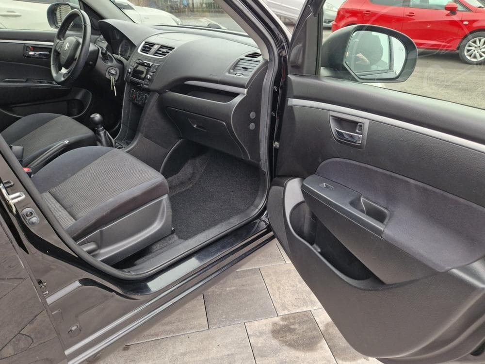 2012 Suzuki SWIFT - 16