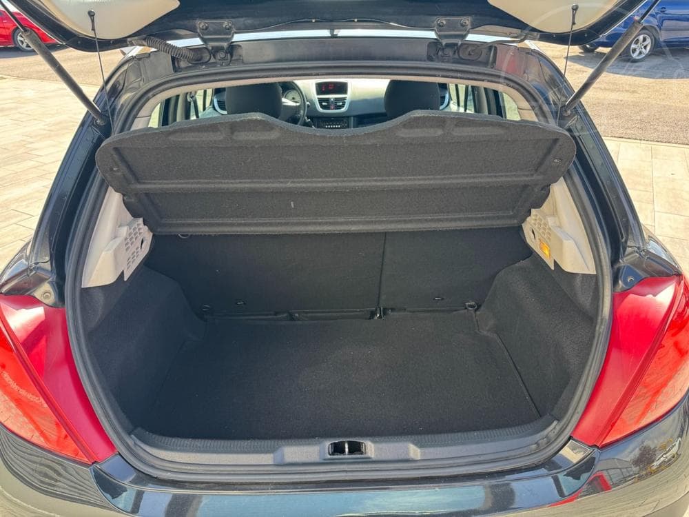 2008 Peugeot 207 - 17