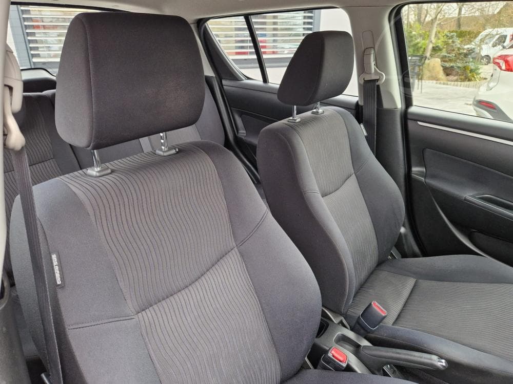 2012 Suzuki SWIFT - 17