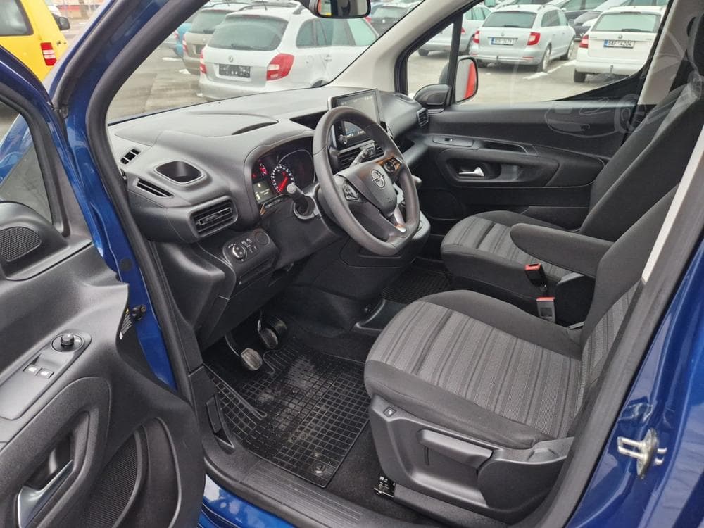 2021 Opel Combo - 20