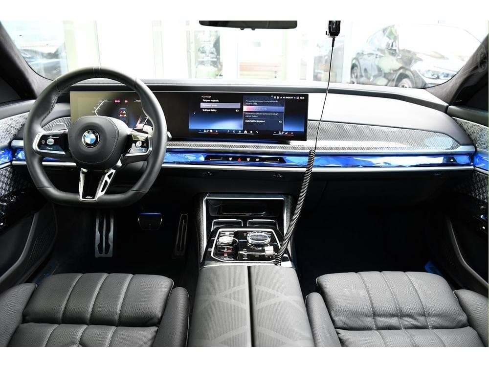 2024 BMW 7-SERIES - 13