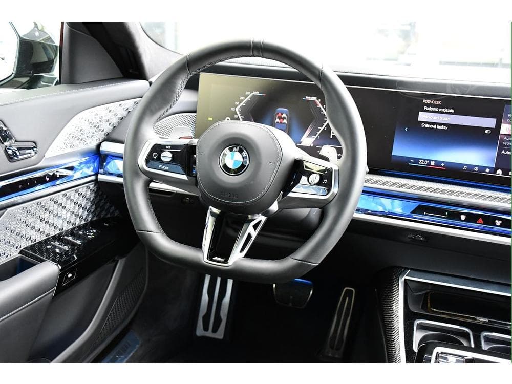 2024 BMW 7-SERIES - 16
