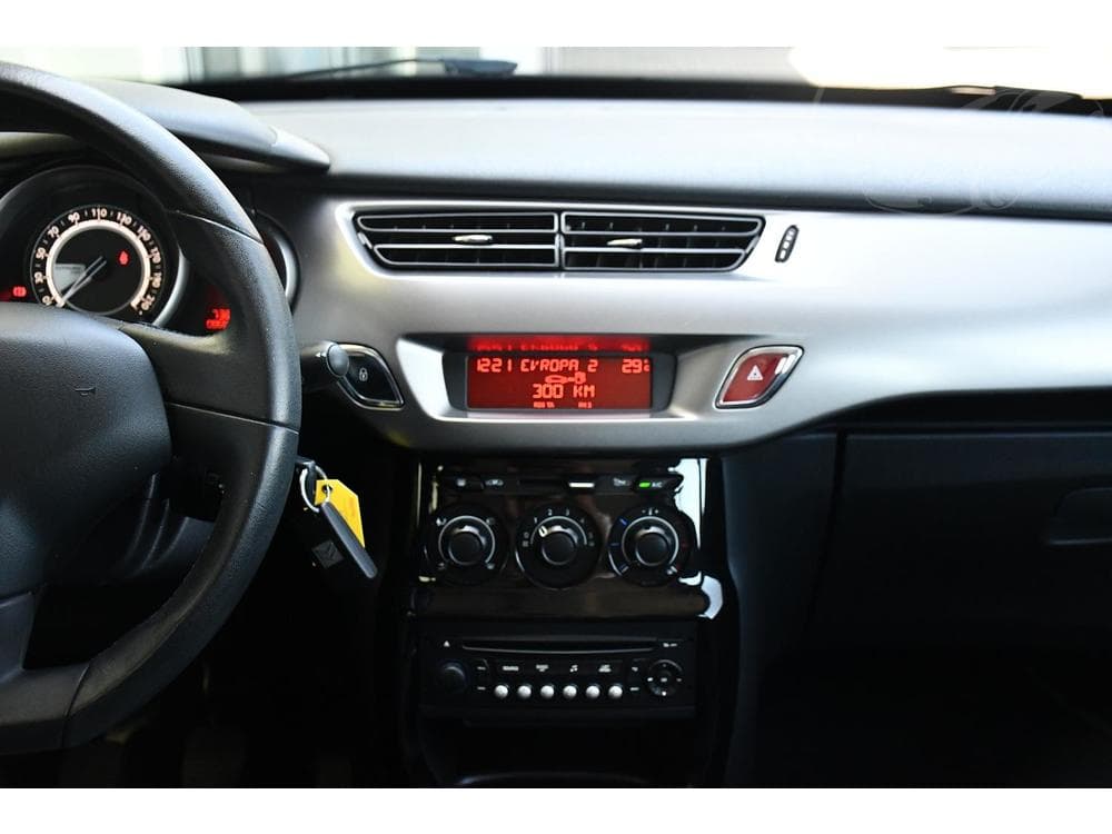2016 Citroen C3 - 8