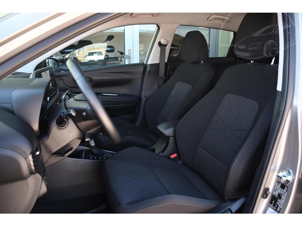 2023 Hyundai BAYON - 14
