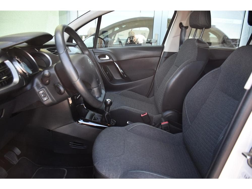 2016 Citroen C3 - 14