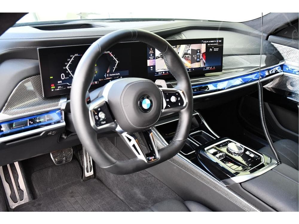 2024 BMW 7-SERIES - 43