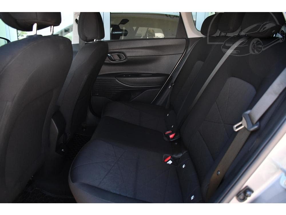 2023 Hyundai BAYON - 19