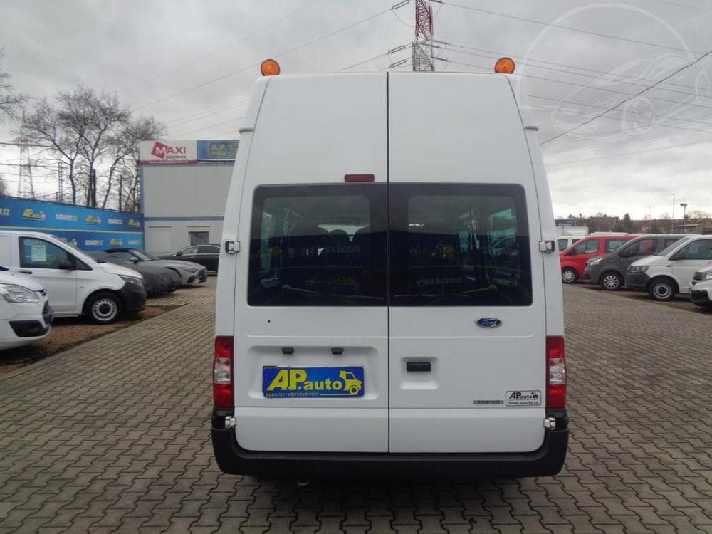 2014 Ford Transit - 11