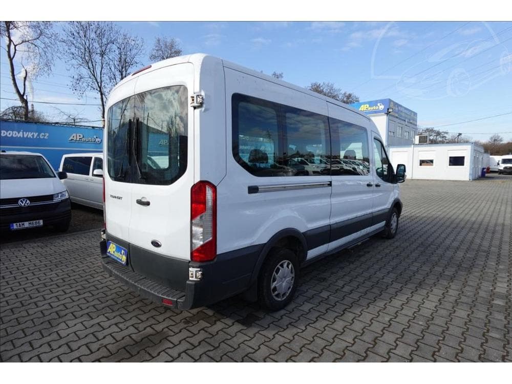 2017 Ford Transit - 8