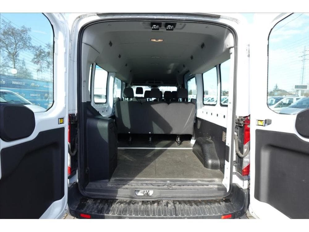 2017 Ford Transit - 12