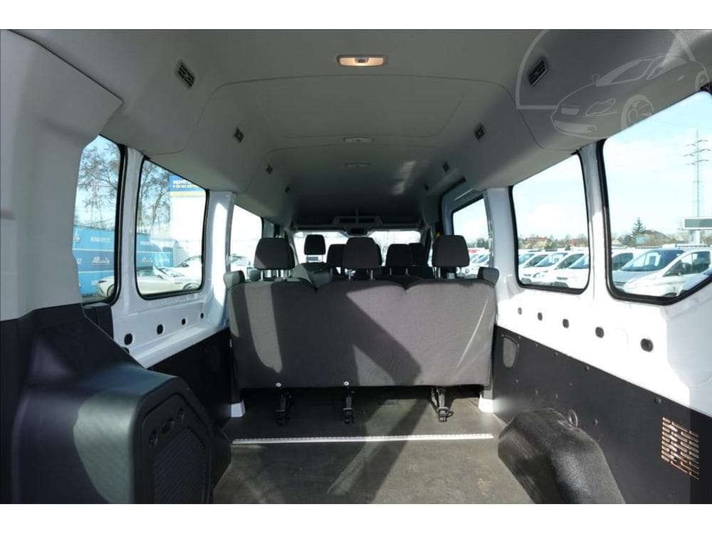 2017 Ford Transit - 13