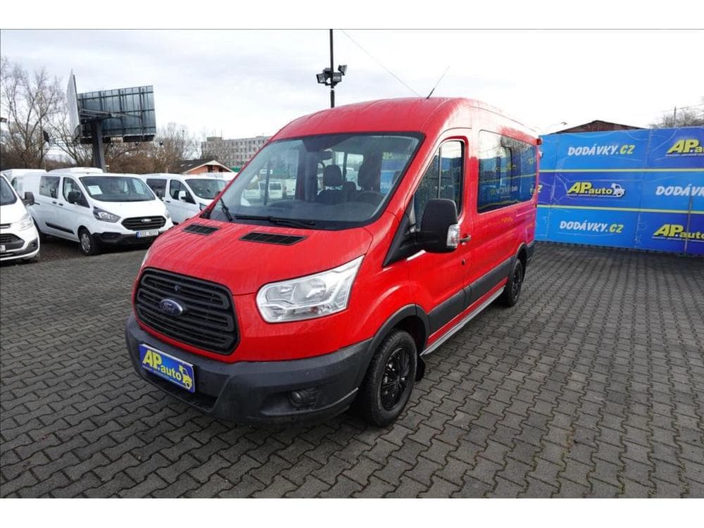 Ford Transit 2,2 TDCi  L2H2 9MÍST BUS KLIMA SERVISKA