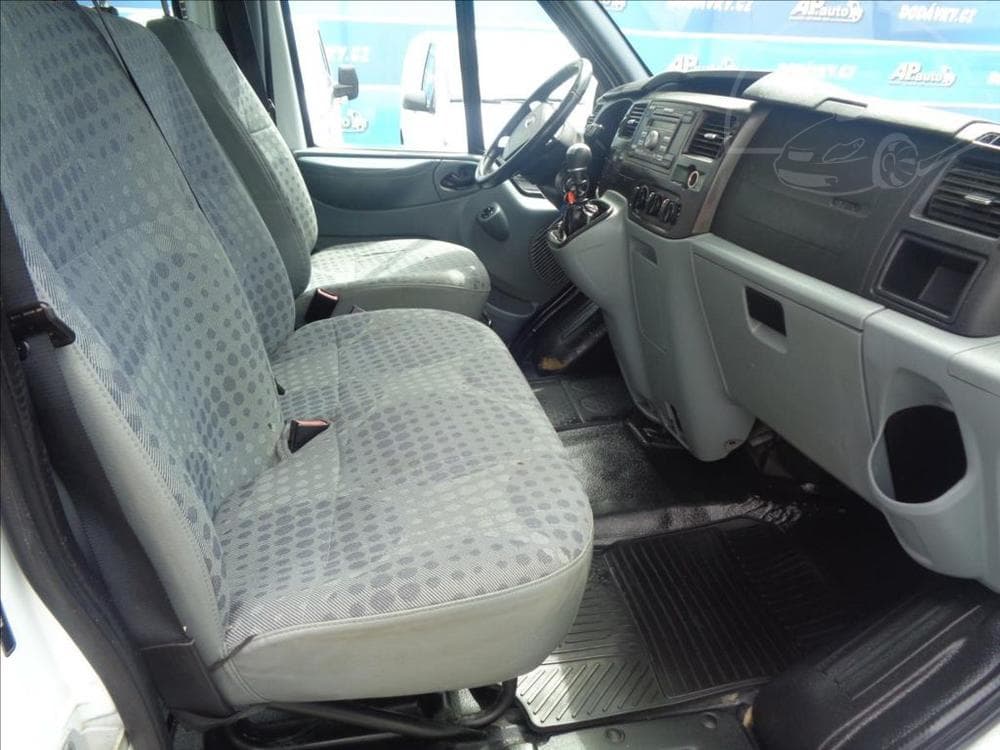 2013 Ford Transit - 14