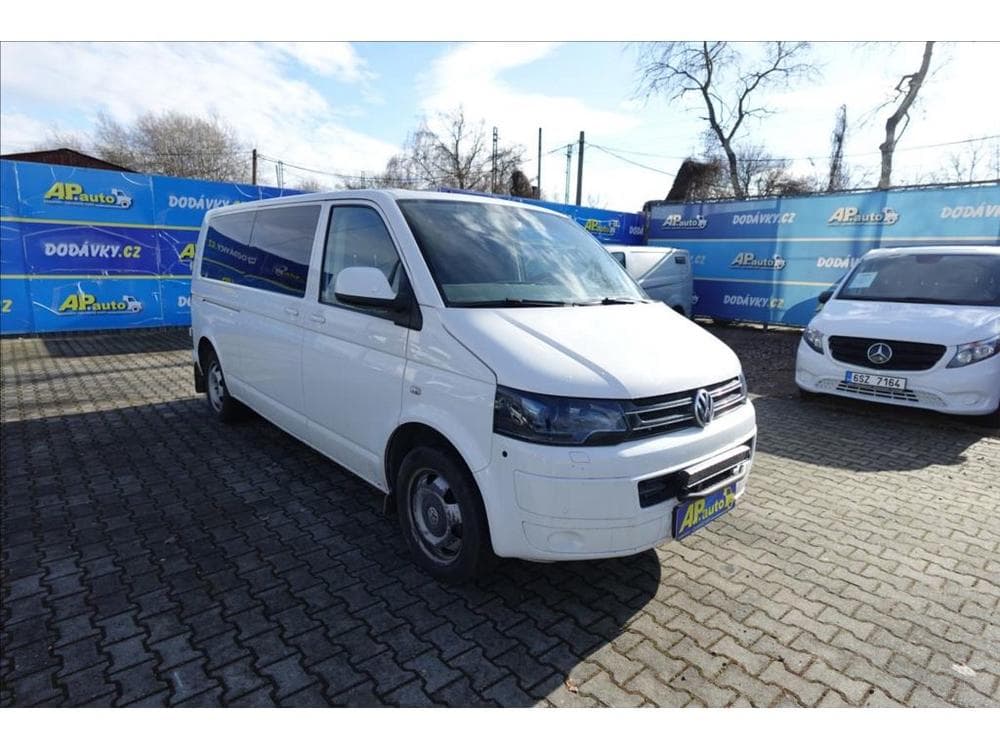 2013 Volkswagen Caravelle - 5