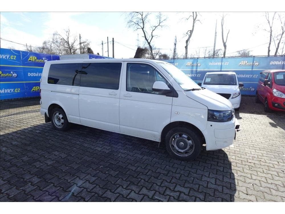 2013 Volkswagen Caravelle - 6