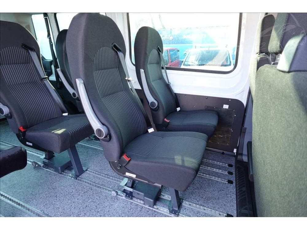 2015 Ford TRANSIT - 52