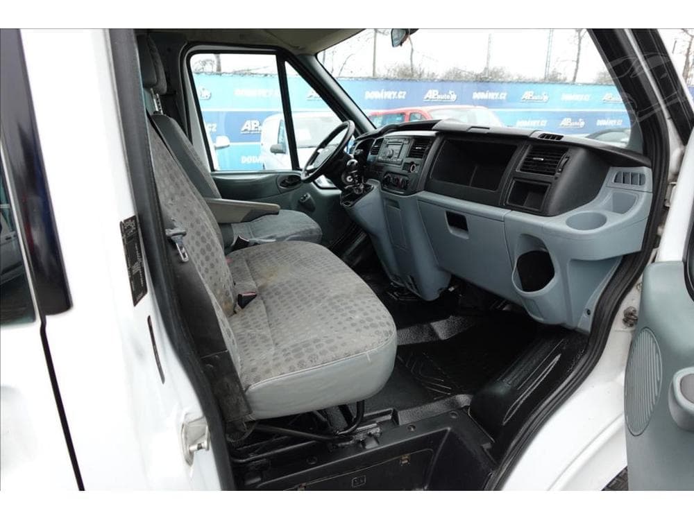 2011 Ford TRANSIT - 16