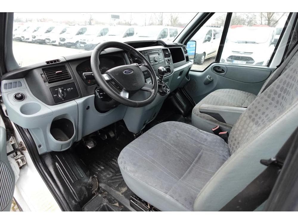2011 Ford TRANSIT - 19