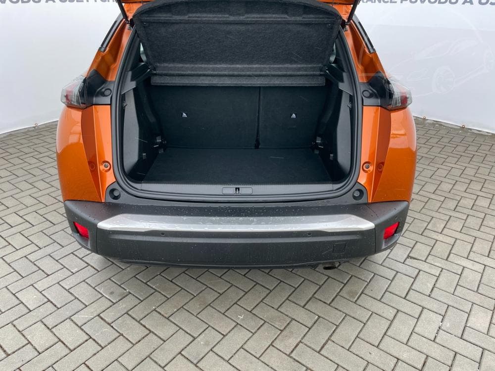 2021 Peugeot 2008 - 9