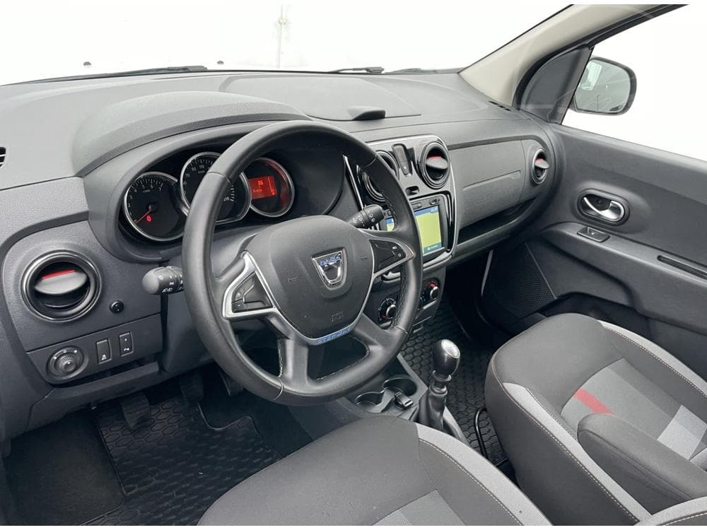 2020 Dacia Lodgy - 11