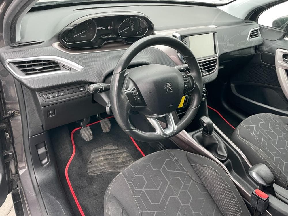 2019 Peugeot 2008 - 11