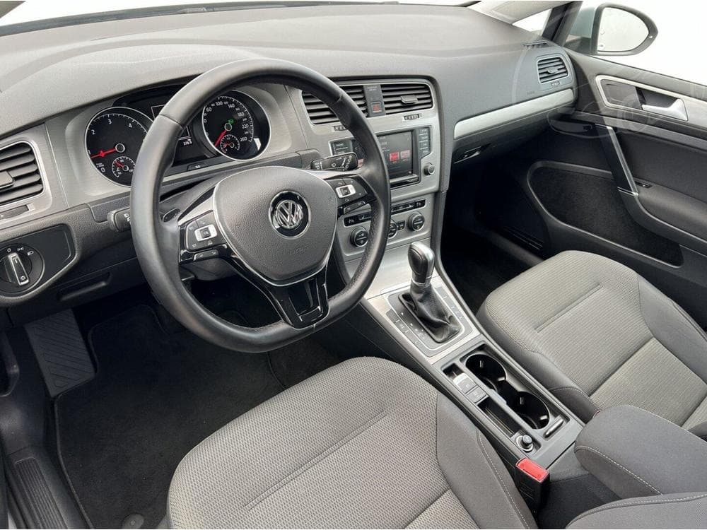 2015 Volkswagen GOLF - 11