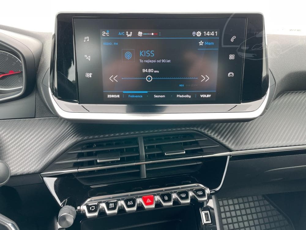 2021 Peugeot 2008 - 13