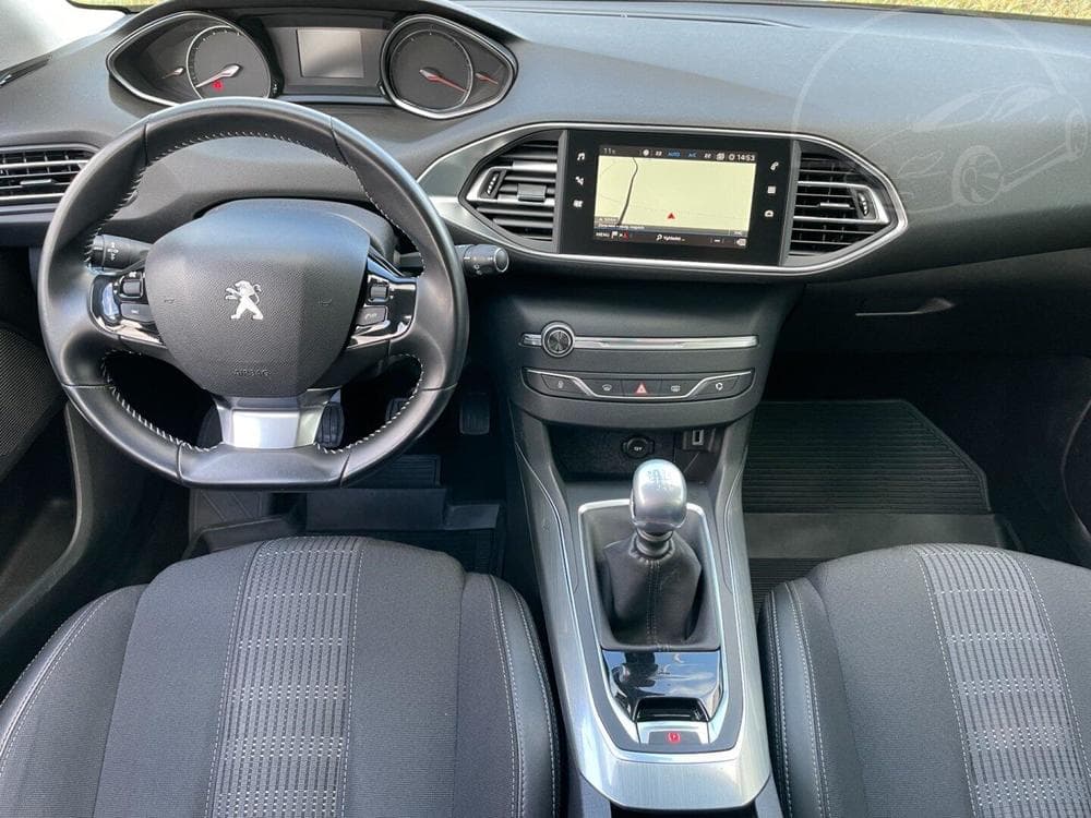2019 Peugeot 308 - 14
