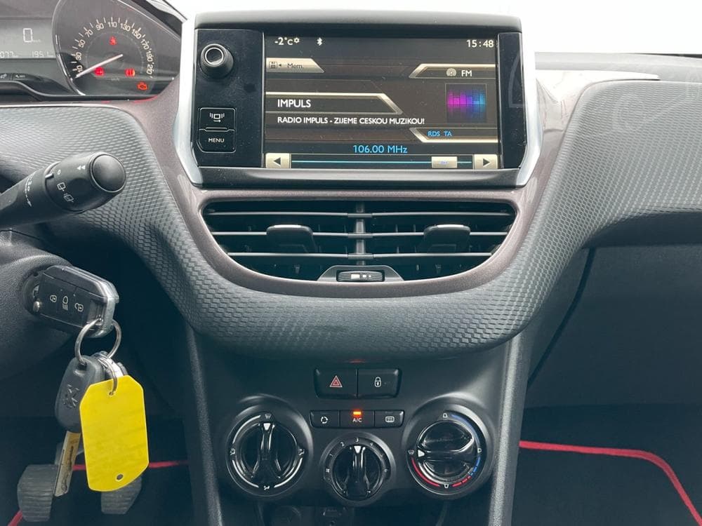 2019 Peugeot 2008 - 14