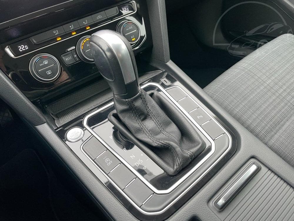 2020 Peugeot 308 - 15