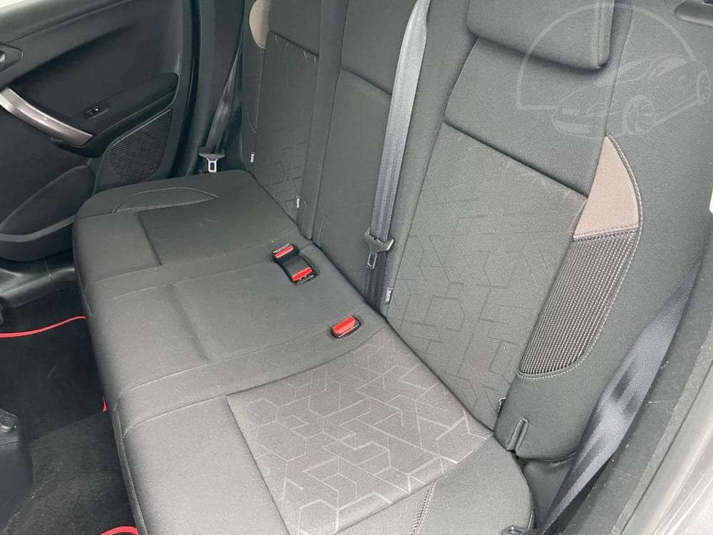 2019 Peugeot 2008 - 16